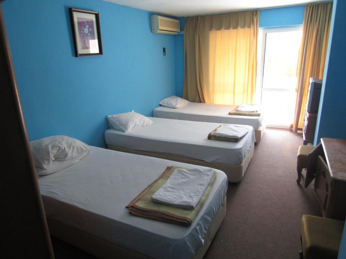 فارنا Hostel Papagal المظهر الخارجي الصورة
