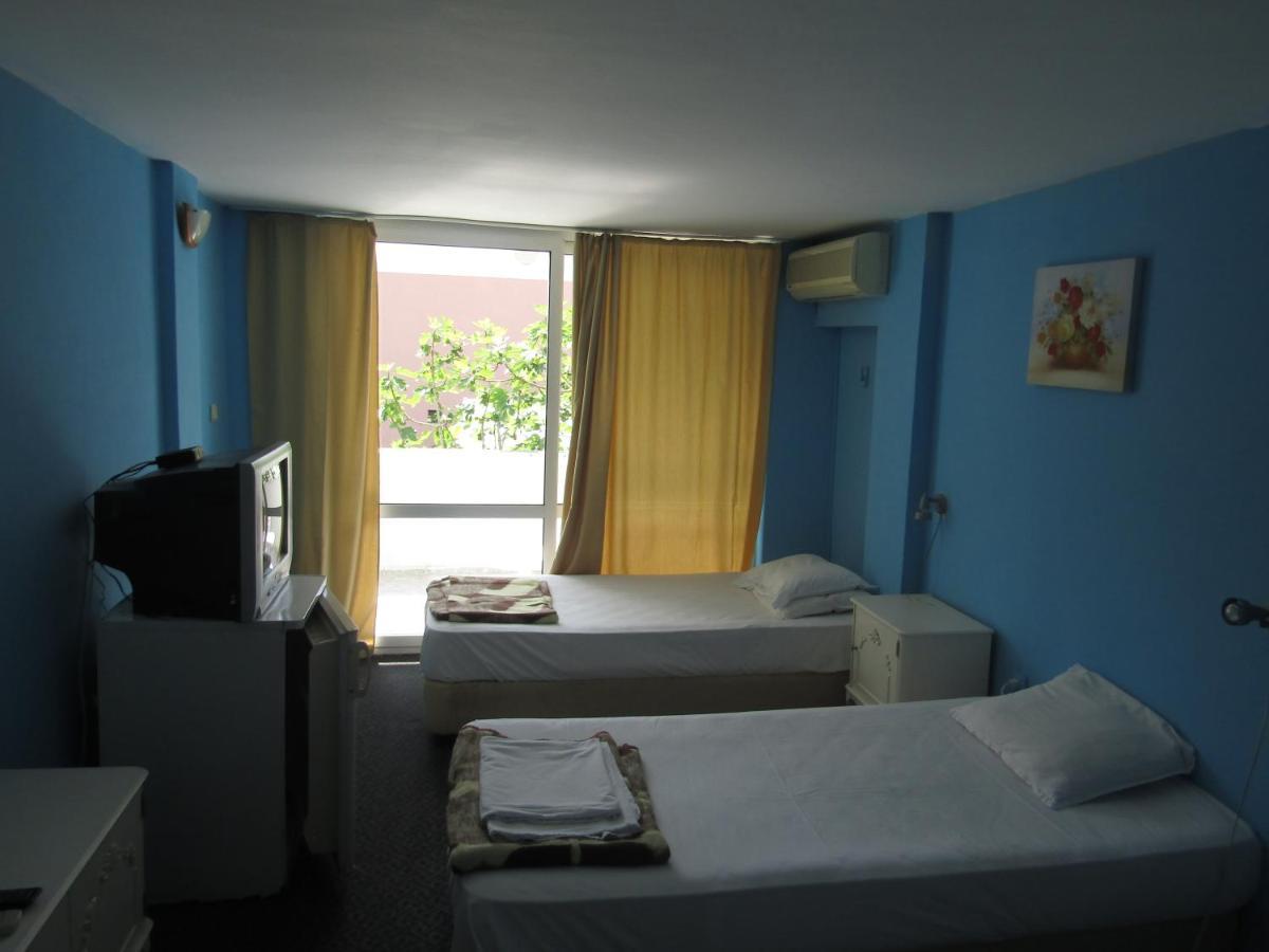 فارنا Hostel Papagal المظهر الخارجي الصورة